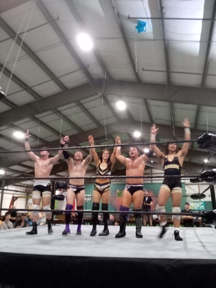 EarthboundCause's tweet image. I got tailgated home by two very angry bikers, but breathe easy, all. I'm fine. #BeyondWrestling
