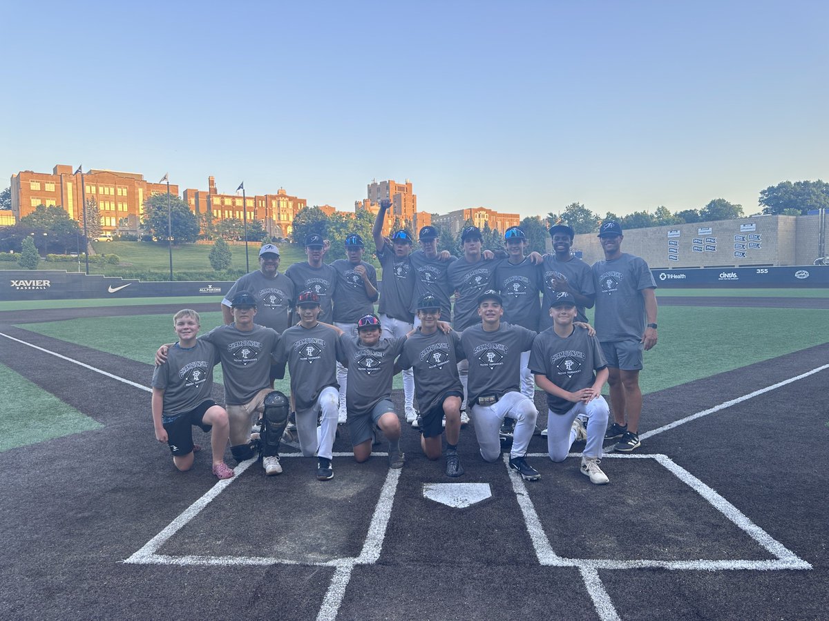 PastimeBaseball's tweet photo. Legacy Adidas take the Championship https://t.co/hYh7bfnSRH