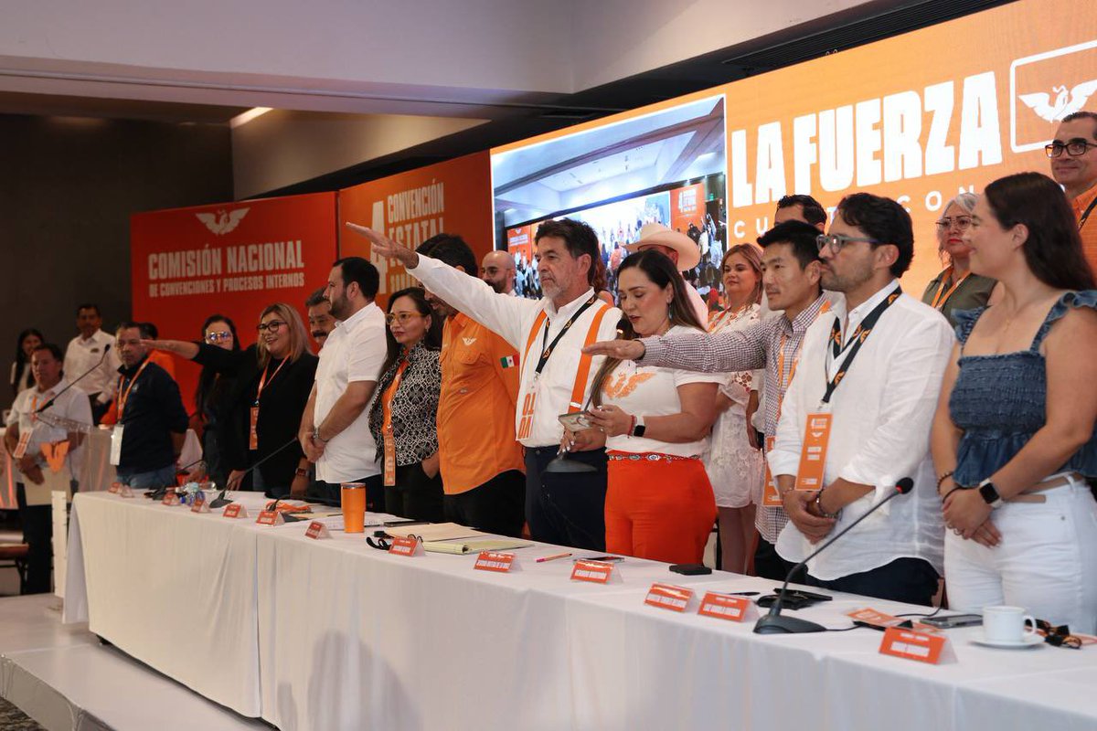 MovCiudadanoSon's tweet photo. El día de hoy se tomó protesta al nuevo Consejo Estatal de Movimiento Ciudadano Sonora, el cual será presidido por @GustavoAlmadaBo 
Un órgano interno clave para nuestro movimiento. ¡Enhorabuena para nuestro nuevo Presidente del Consejo y a las y los nuevos miembros del consejo. https://t.co/uUN5sH8Z5p