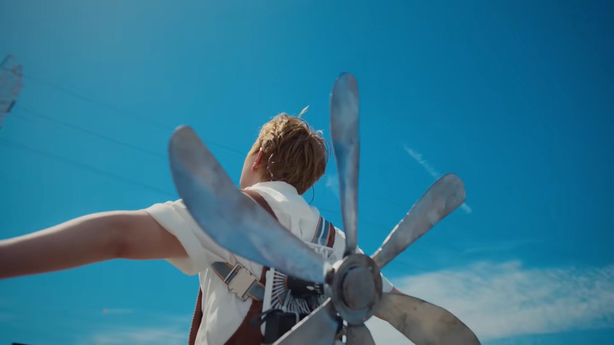 tenasia_'s tweet photo. SHINee's ONEW Teases 'Confidence' MV from Upcoming Album 'PERCENT'
https://t.co/aJU7pOKPbJ
#ONEW(#SHINee @ONEW_GRIFFIN)
#PERCENT #2ndFullLengthAlbum
#Confidence https://t.co/crSIS3dfUd
