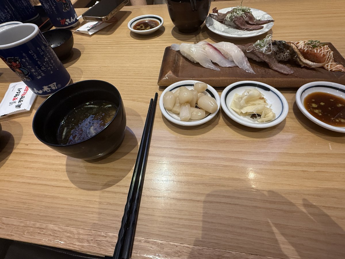 $TSLA 로보택시 계속 지켜봤더니 출출해서🤣

갓덴스시 입장