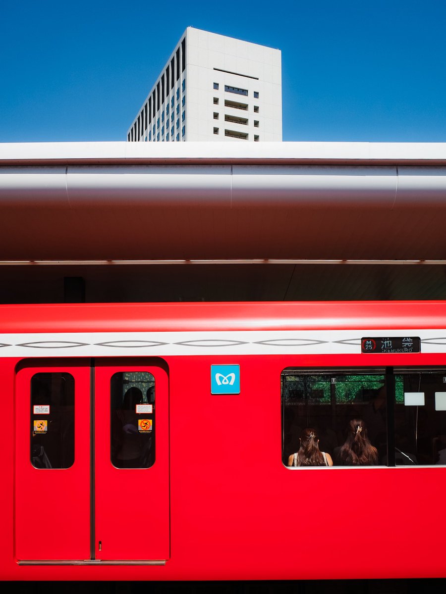 emmards's tweet image. Marunouchi