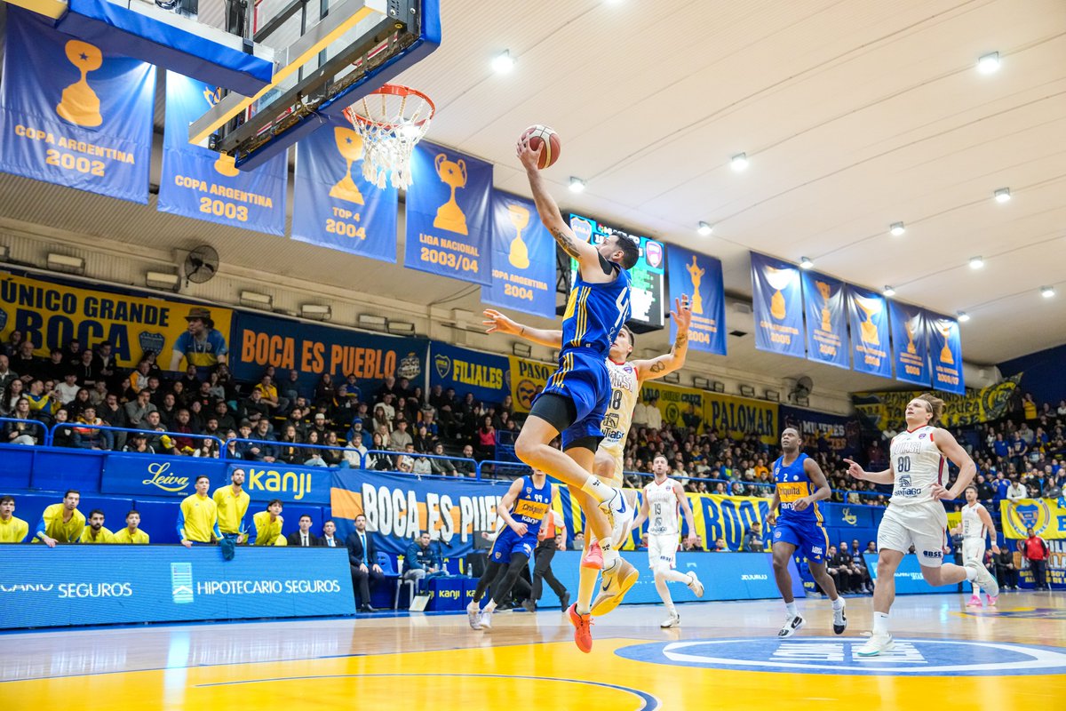 BasquetBocaJrs's tweet image. ¡12 puntos de @LokuCuello a falta de 5 minutos!