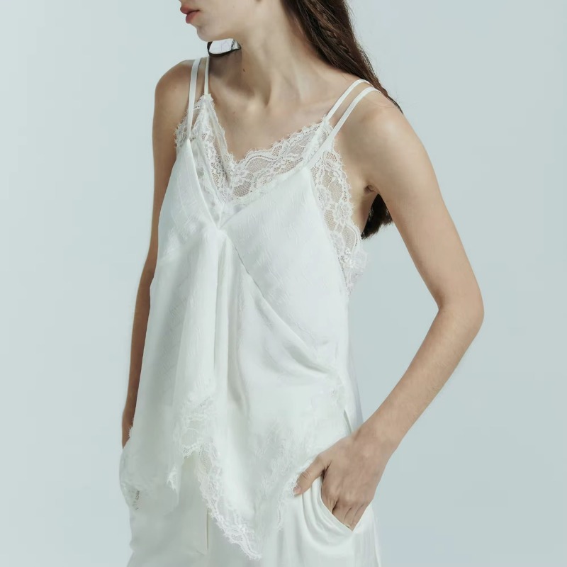 statusreview's tweet photo. Coworker - Double layered asymmetric lace สายเดี่ยวลูกไม้หวานละมุนเกินต้าน ผ้าซาตินเนื้อบางเบา ลูกไม้ซีทรูตรงอกเพิ่มความเซ็กซี่แบบผู้ดี🤍