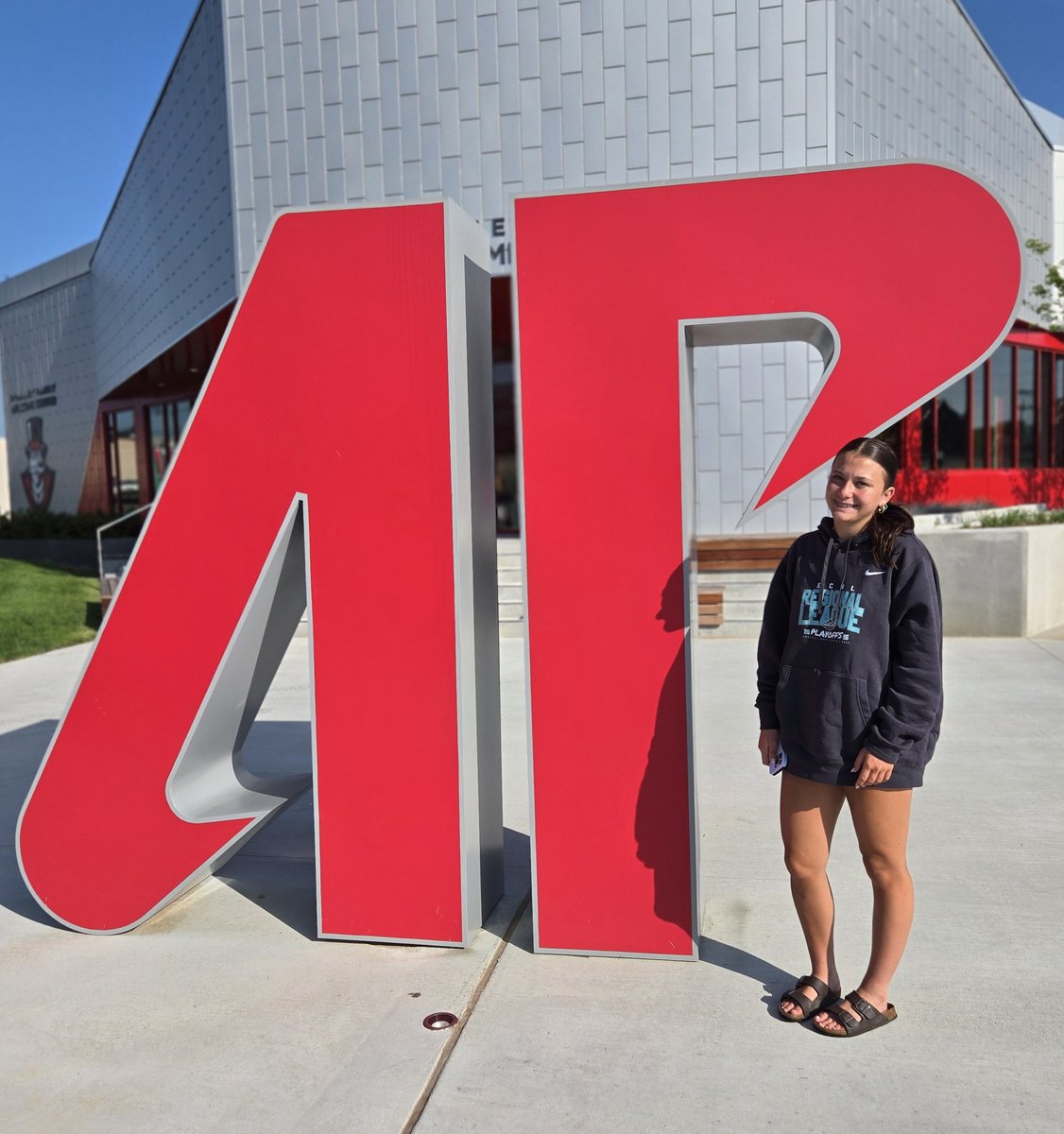 Thanks Coach <a href="/Kimmy_Mac03/">Kim McGowan</a> and Austin Peay Women's Soccer for a great camp. It was fun to workout,  see the athletic facilities, and visit campus. Look forward to talking to you next summer.
@Wavesoc <a href="/TN_United/">Tennessee United Soccer Club</a>
