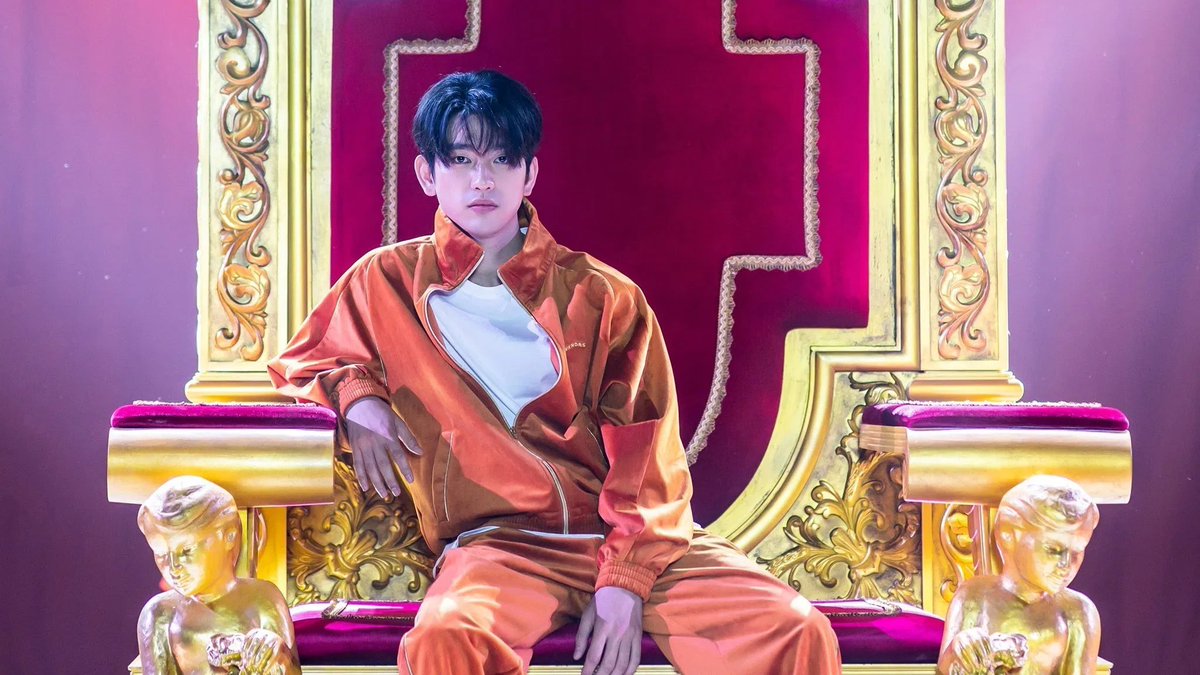 #HIFIVE is a brilliant reinvention of the superhero movie that isn't afraid to go all out in pure maximalism, while always focusing on its central characters as the most essential aspect of this aesthetically inventive picture. 

<a href="/wellgousa/">Well Go USA Entertainment</a> has another must-see on their hands.