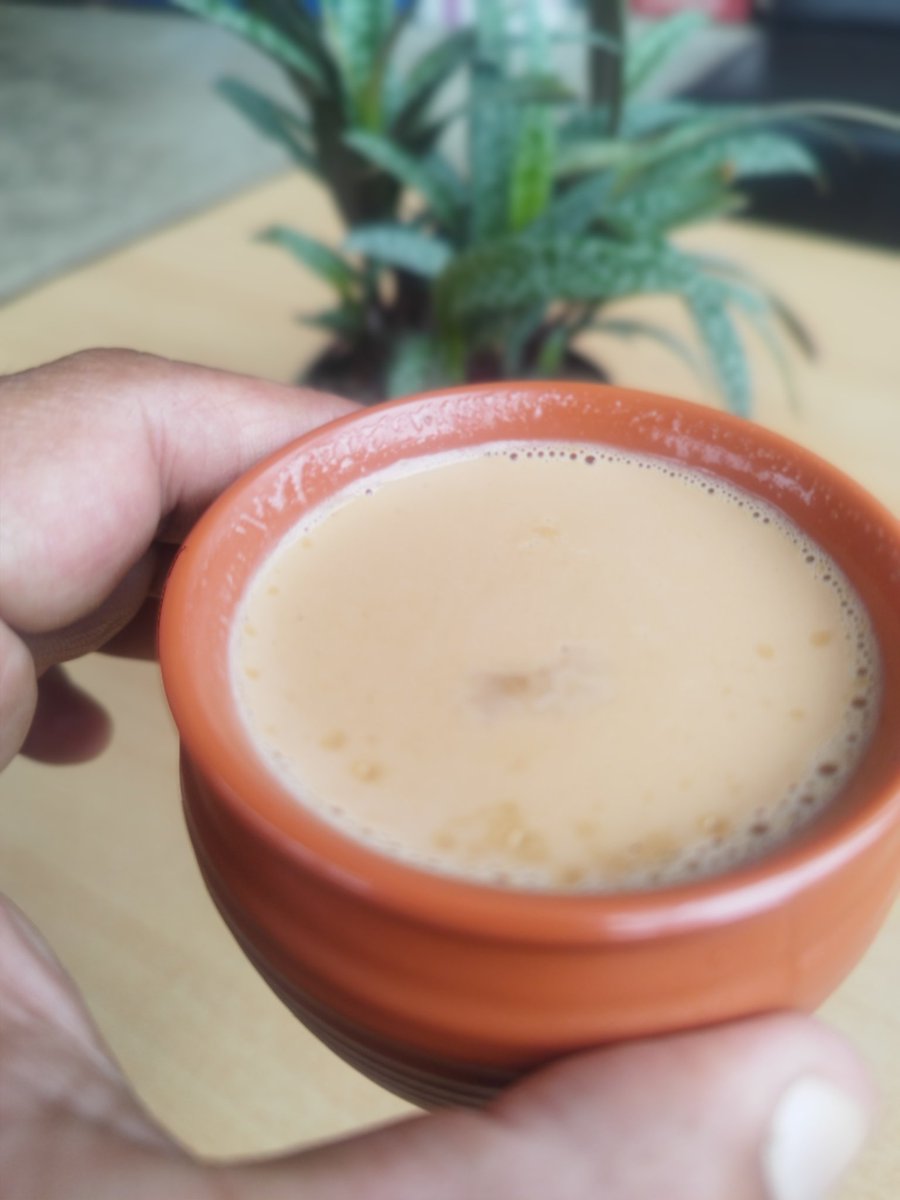 हम जिसे ना नहि बोल सकते वो चाय हे ...
चलो एक एक हो जाए 😍#शुभप्रभात 🙏💐☕️