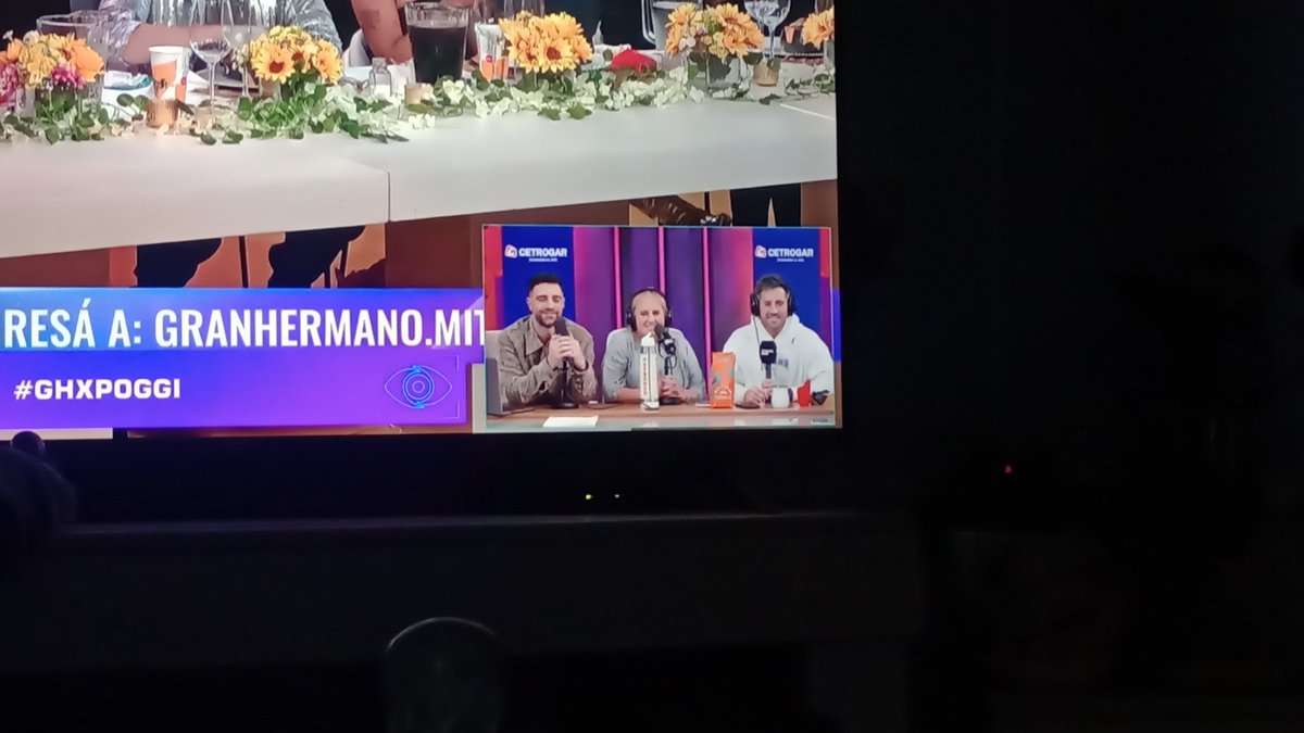 romiselva22's tweet image. Te amamos deviii @Poggi