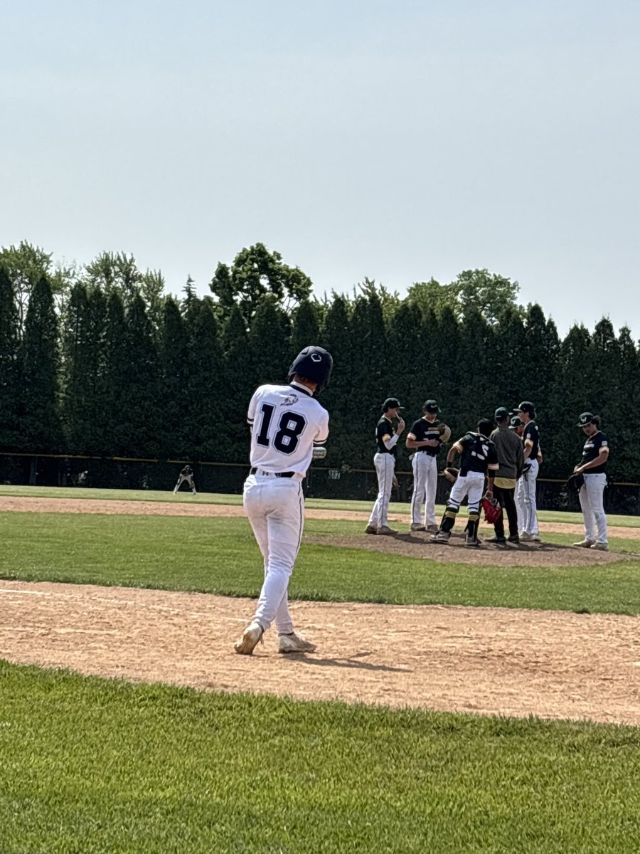 Vasher Sampson tweet media