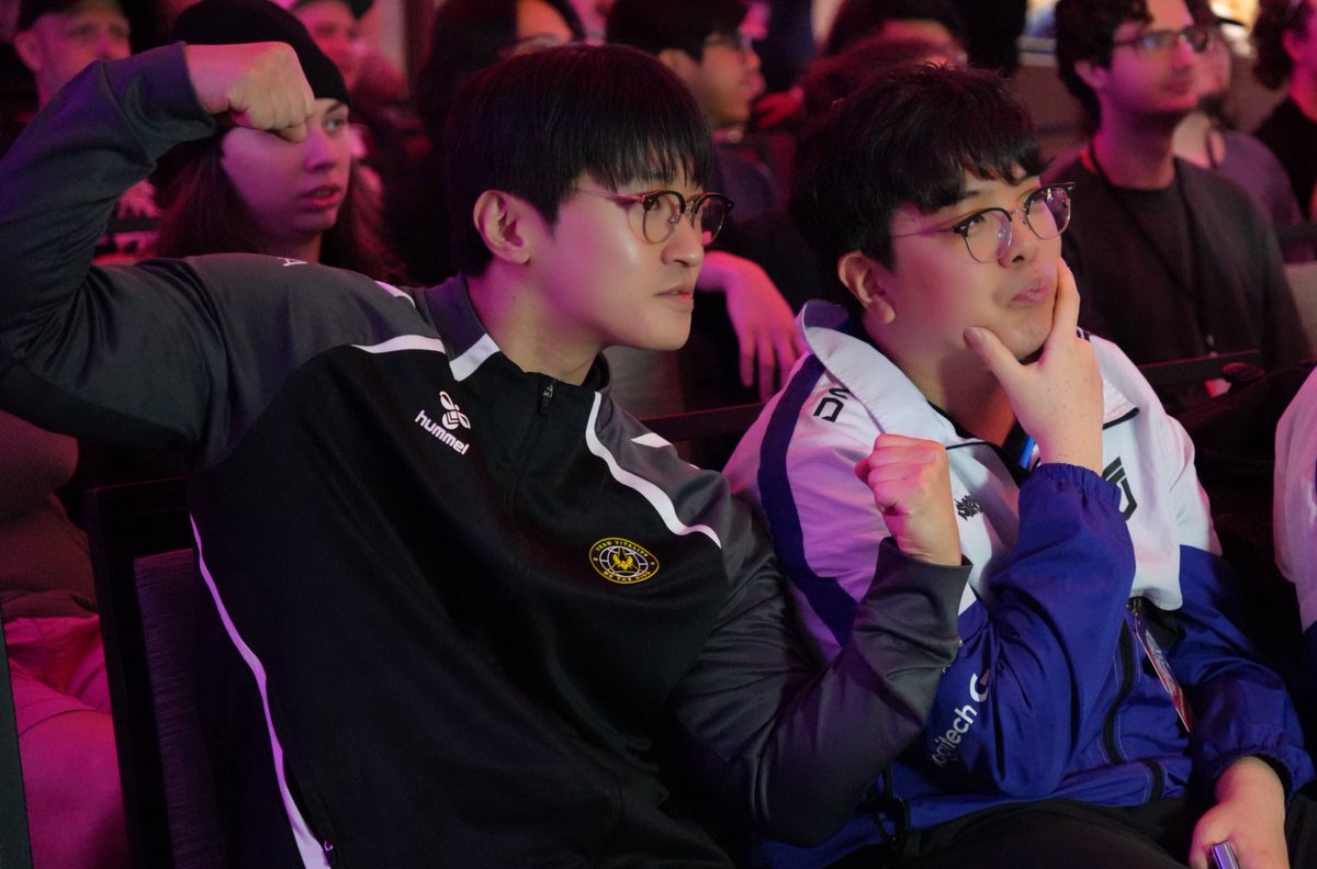 sumi 🌙.✦ tweet media