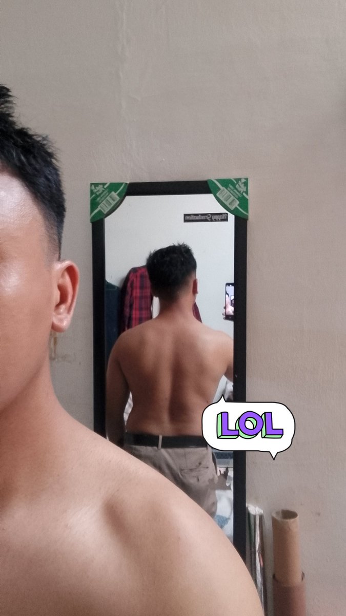 Neutron_Sag's tweet photo. Gimana gak makin dadbod badan guwee 😬 https://t.co/tQ3XcVM72Q