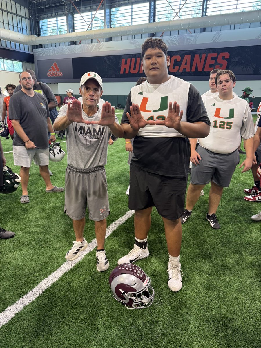 manuel_r5353's tweet photo. Great day today @CanesFootball OL/DL Camp. Able to get some work in and work on my craft and learn from the coaching staff @RamsRhsFootball @BrodyWiseman @RRamsRecruiting @1ramsfootball @CoachMirabal @dsbg_ryan @coach_cristobal @coachTDodd @Andy_Villamarzo https://t.co/DBfJksd8oT