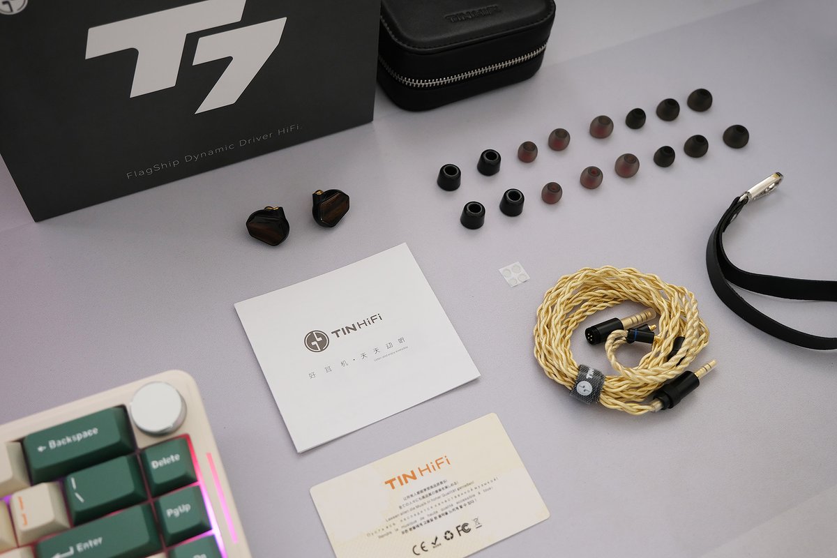 The TinHIFI T7 — TINHIFI’s Flasghip well done, a gift to the masses.

reddit.com/r/iems/comment…