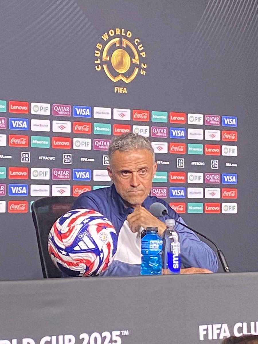 Ousmane Dembélé présent demain ?

Il a fait des entrainements avec l'équipe. Demain on va voir comment il se sent. Je n'aime pas prendre de risque. Demain, on va voir.

Luis Enrique #PSG
<a href="/90minFR/">90min 🇫🇷</a>