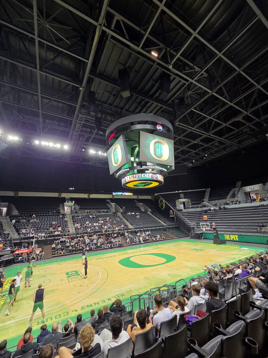 CamLong8's tweet image. Another team camp in the books for the Men of Troy.  Our 3 teams got better and had a blast.  Favorite part of the summer for me watching our kids grow. #WARTROJANS