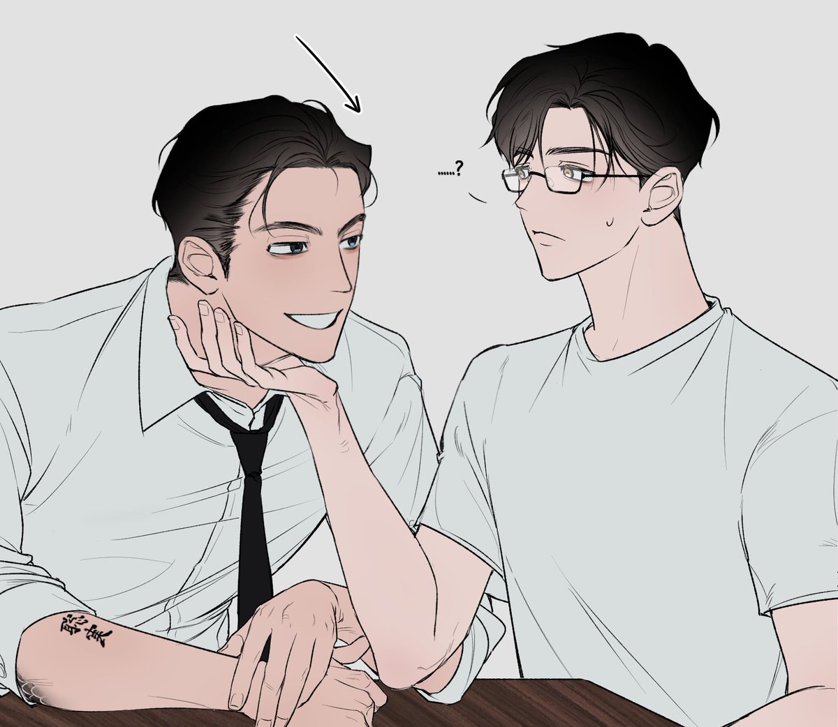 아니~~!!!!! 논국님이랑 각자장르 연교했삼......
제발 봐주세요 미쳤죠
팔에 문신 보여달라고 손내밀었는데 거기다 얼굴 올리는 연상
🥹🥹🥹🥹