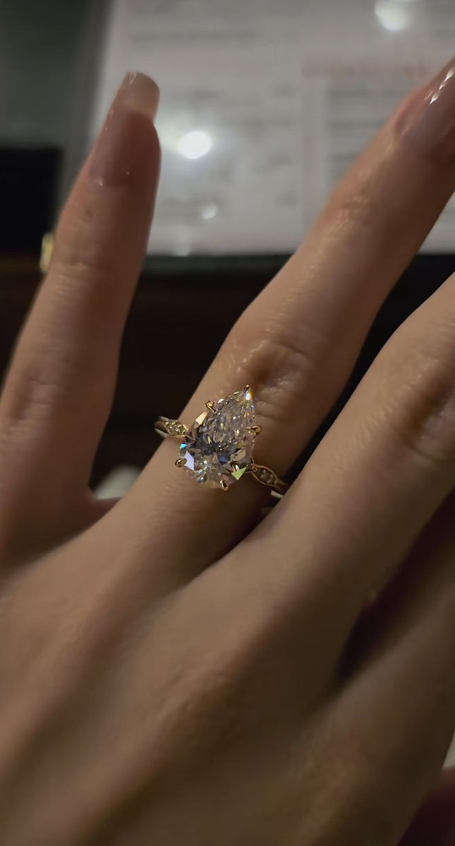 enfim noivos! 👰🏻‍♀️🤵🏻💍