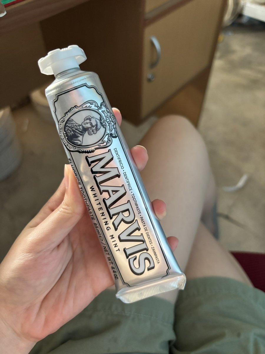 babeurluv's tweet photo. WTS - MARVIS WHITENING MINT

Ada yg mau ga ambil lepasan po ready marvis aku? 250k nett.

Alasan jual, karna aku udah ada dan masih banyaak jadi mau jual aja bisa co langsung di toko oren yaa https://t.co/VcxBq39i3k