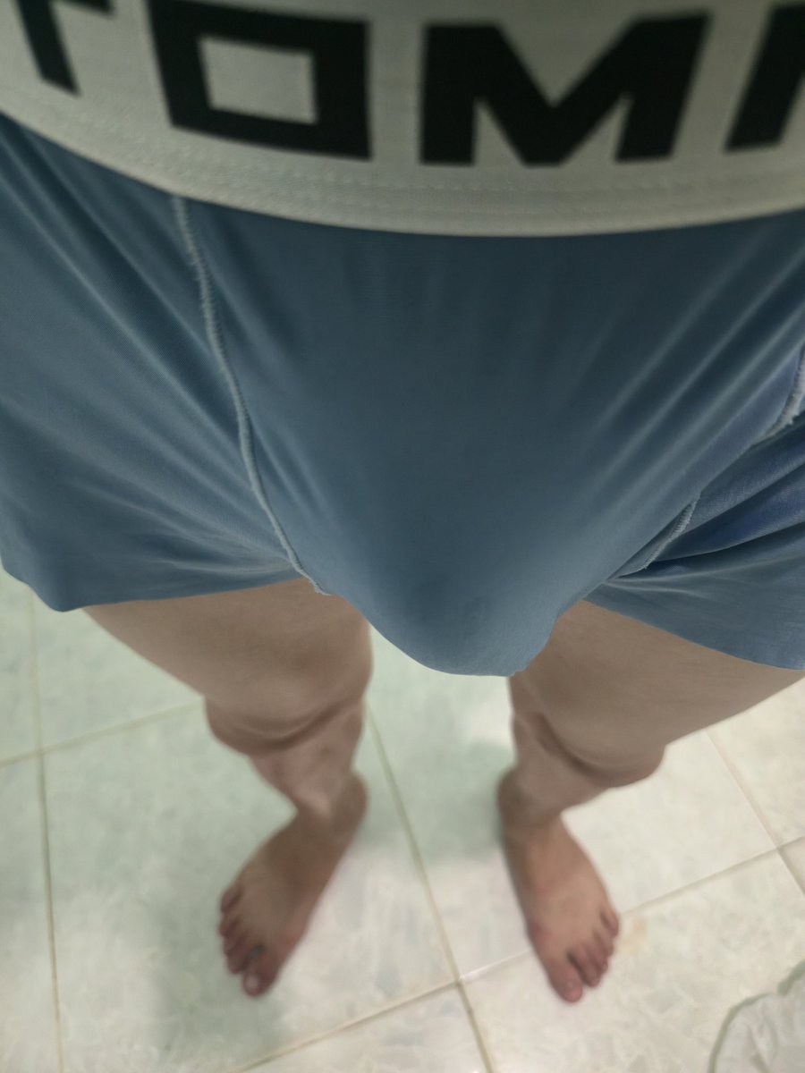 buih9480's tweet photo. Dm nứng mún bắn vãi https://t.co/bE0USAG1K3