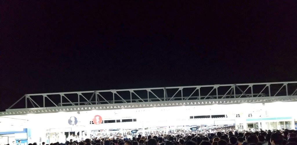 06srx78's tweet photo. #Aqours_finale_Day2 
#Aqours_finale_Day1
#Aqours

Aqoursに出会えてほんとに良かった
みんなに出会えてよかった 
声はもうガラガラでやばいけどw
最後まで全力で走ったよ☺

また、会える日が来ることを祈ってるよAqours大好きだよ♥ https://t.co/HwIUwrZrXp