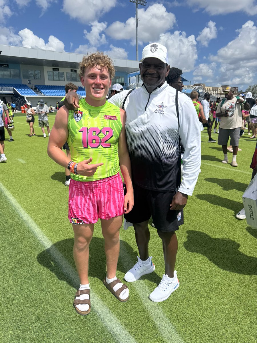 BegealTyler's tweet photo. Had the opportunity to go compete out at @FBUcamp TOP GUN camp this week and earned all camp team QB!!! Learned a lot and had an amazing time. Thank you @tballardqbcoach and @AWilliamsUSA for all the love and coaching💯 https://t.co/0nK9czjDOn