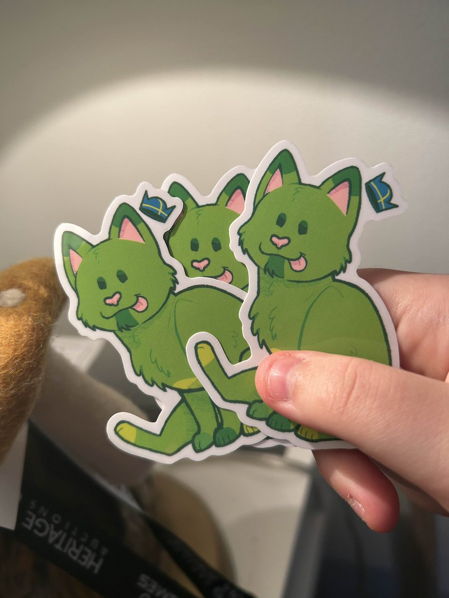 GONE // Find me elsewhere via my strawpage! tweet media