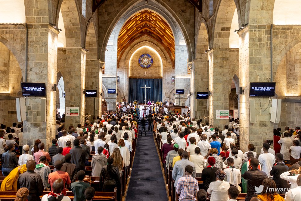 Memorial Week has started off on a high note for me. 

On Sunday, I joined fellow Christians for an interdenominational prayer service at All Saints Cathedral to remember our fallen heroes and seek God's cover as we plan to continue our push for righteousness and justice.