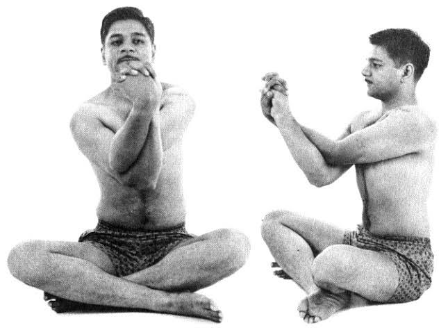 இப்படி உங்க கையவே twist பண்ணி DNA பத்தி கத்துக்கலாம்

அது ஆருனே தெர்ல ஆருனே தெர்லனு சொல்லி சொல்லி RNA பத்தி கத்துக்கலாம்

Jeans போட்டிங்கனா genes பத்தி தெரிஞ்சிடப்போகுது

இதுக்கெல்லாம் போய் schoolக்கு போய்கிட்டு

Waste of time 🥱