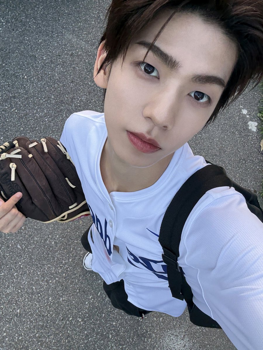 야규야규⚾️
Gooo dodgersssss

#8TURN #에잇턴 #エイトターン
#해민 #HAEMIN #ヘミン