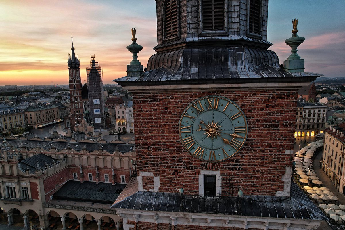 MGraftan68418's tweet image. Kraków o poranku
#air2s #kraków #Poland #krakow #dji #drone