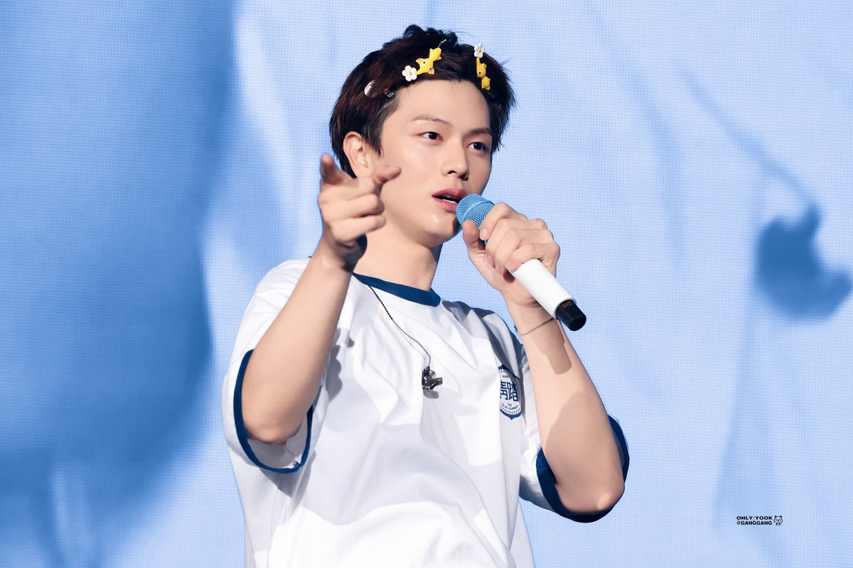 ganggang_pic's tweet photo. 250622 The blue journey 막콘[HD]

#육성재 #성재 #Sungjae

@BTOB_6SJ @YookSJ_official https://t.co/nhU6oHTqtb