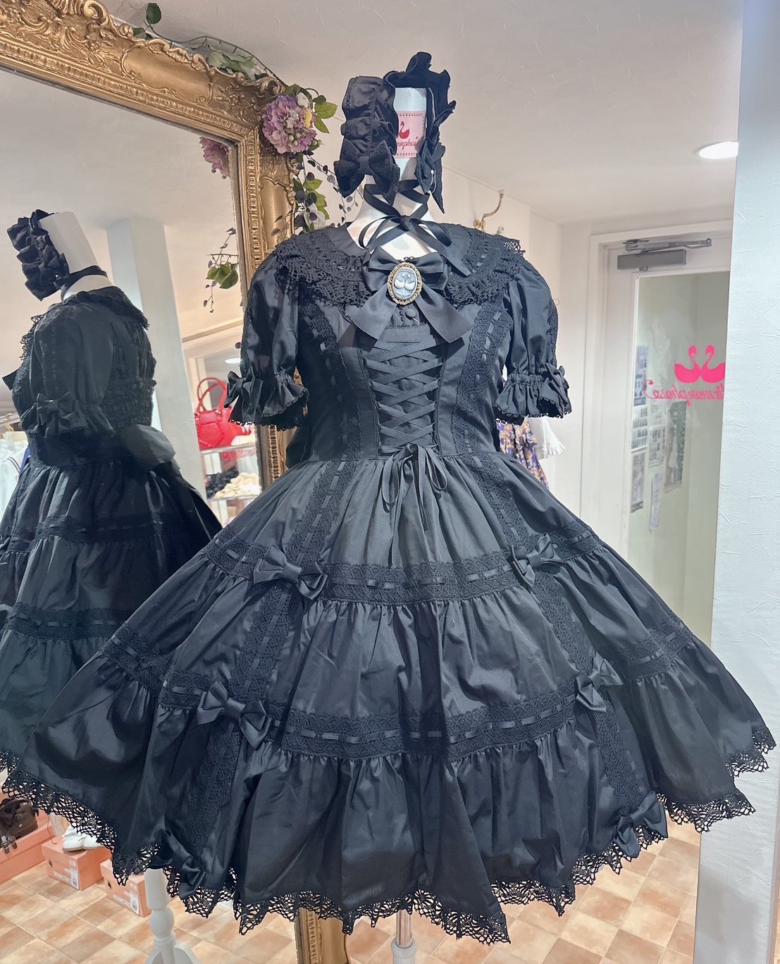 Metamorphose Official on X: 