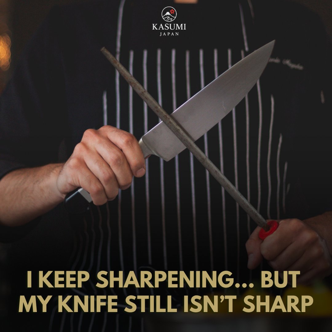 KasumiJapanUS's tweet image. Sharpening a Japanese knife at 20°? That’s how you ruin a katana.
The right angle is 15°, always.
Control over speed. Precision over guesswork.
💡 Tip: Use a coin under the spine to nail the angle.
#KasumiKnives #SharpnessRedefined #ArtOfJapaneseCutlery #ProChefGear