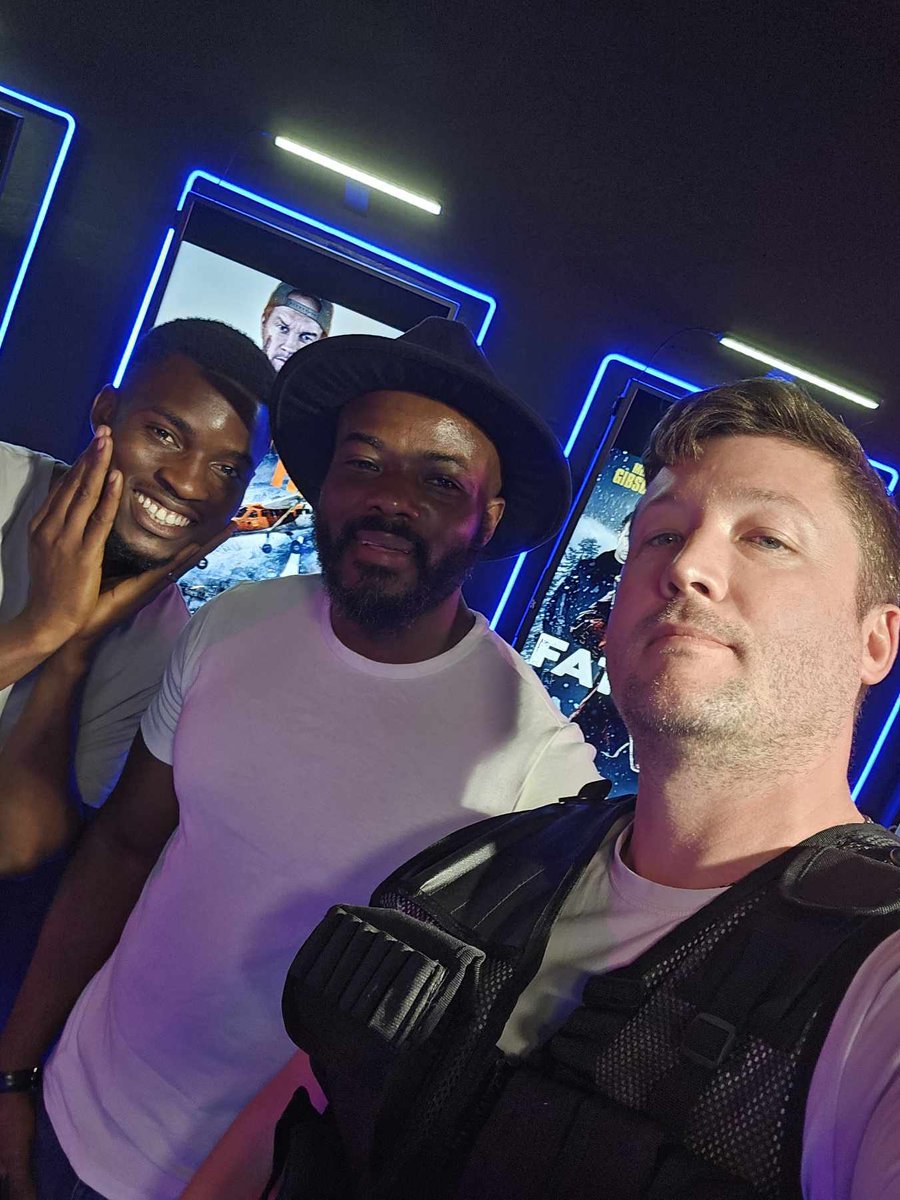 initcreative1's tweet image. 🎬 WOW. Just… wow.
We’ve just wrapped the first stage of production on something very special: a brand new podcast called The Blocking Room, hosted by the brilliant Kashilembo Wabu 🎤

#TheBlockingRoom #PodcastLaunch #FilmLife #BehindTheScenes #MadeInHull #HollywoodToHull