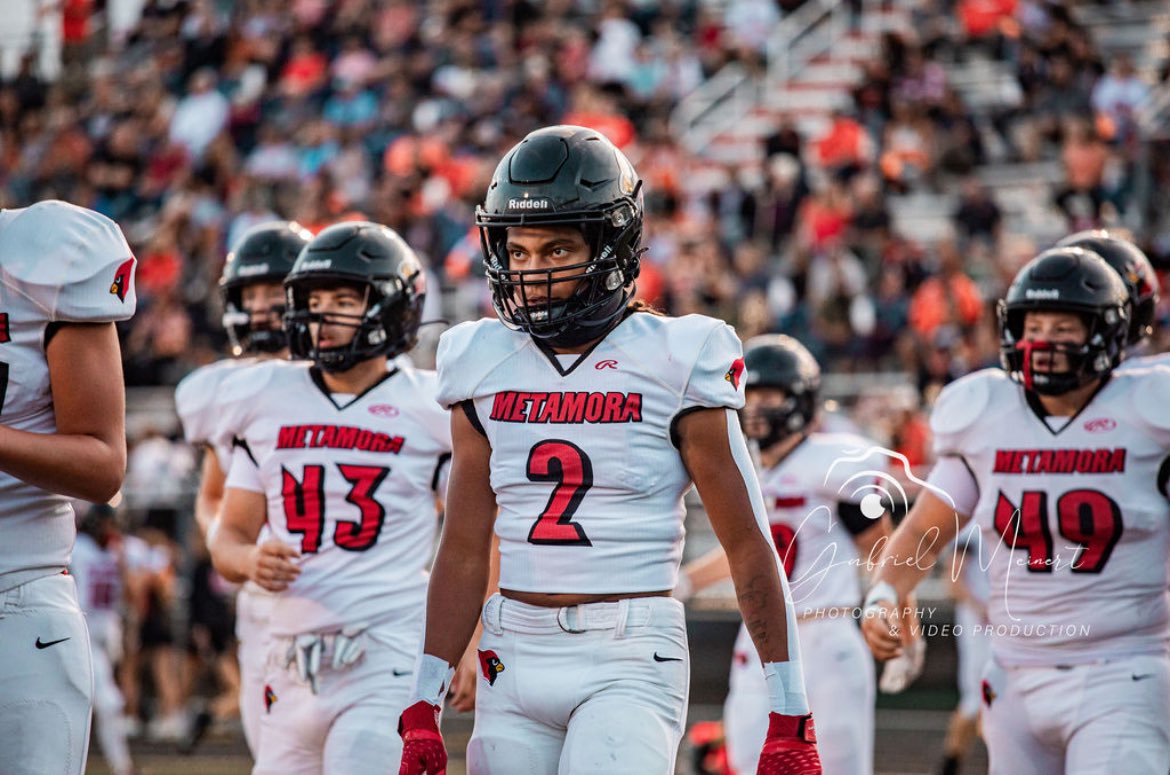 Jayson_pickles2's tweet image. I will be attending Western Illinois camp this week June 25th.@coachiwash @WIUFootball @CoachLFox @CoachBWilson @CoachJCaraway @CoachWalkerIV @CoachAFeiertag @tbrown_19