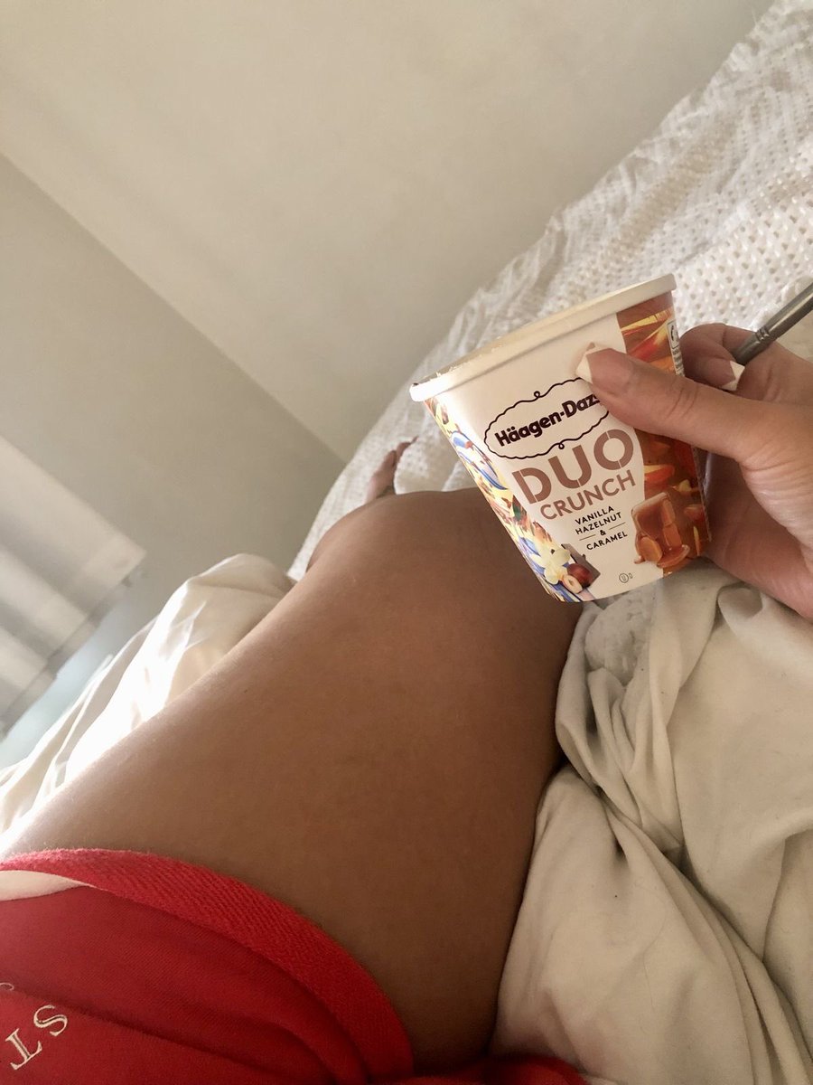 CynthBailey's tweet image. Due to lack on feelings.. I’m just alone 😢😢