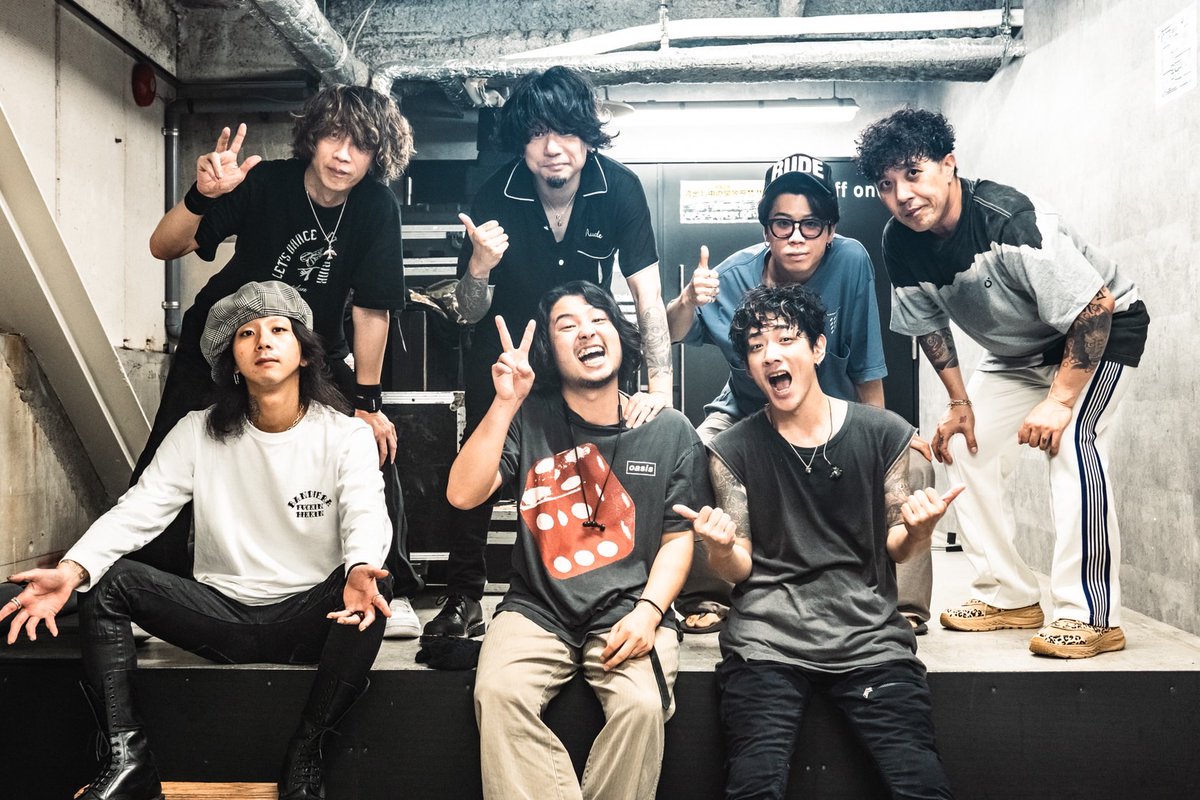 All Right【完全生産限定盤】・SIX LOUNGE | Sony Music Shop