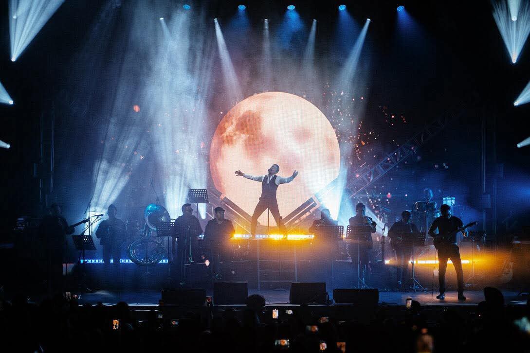 PueblaEventodo's tweet photo. 🎤 ¡Víctor García lo dio TODO en el Metropolitan con doble SOLD OUT!
Revive los mejores momentos de estas noches inolvidables en nuestra nota 📲👇
https://t.co/3Mf5AD7tgd
#eventodo #haydetodoeneventodo #VíctorGarcía #MiRegreso #TeatroMetropolitan https://t.co/aZ8vBiOEc2