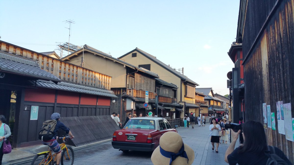 IzaM (イザム) tweet media