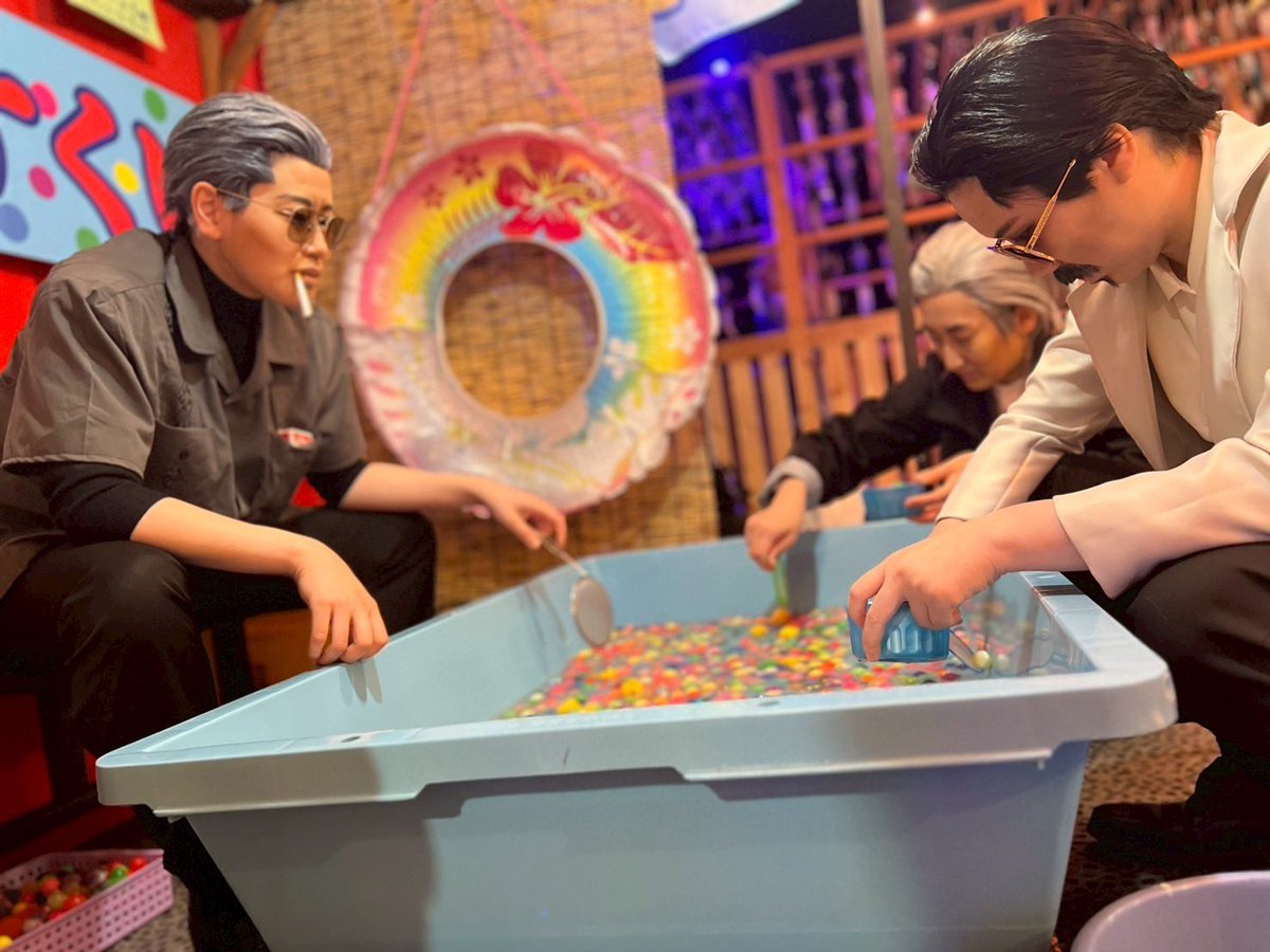 コス/トワウォ  龍捲風
※ネタ　全てに注意

店の親父の座は渡さない主幹
ハコアムの縁日スペース楽しいすぎない...？？？
🍂=うなぎ  🐅=マイケル　📷=きくらげ先生