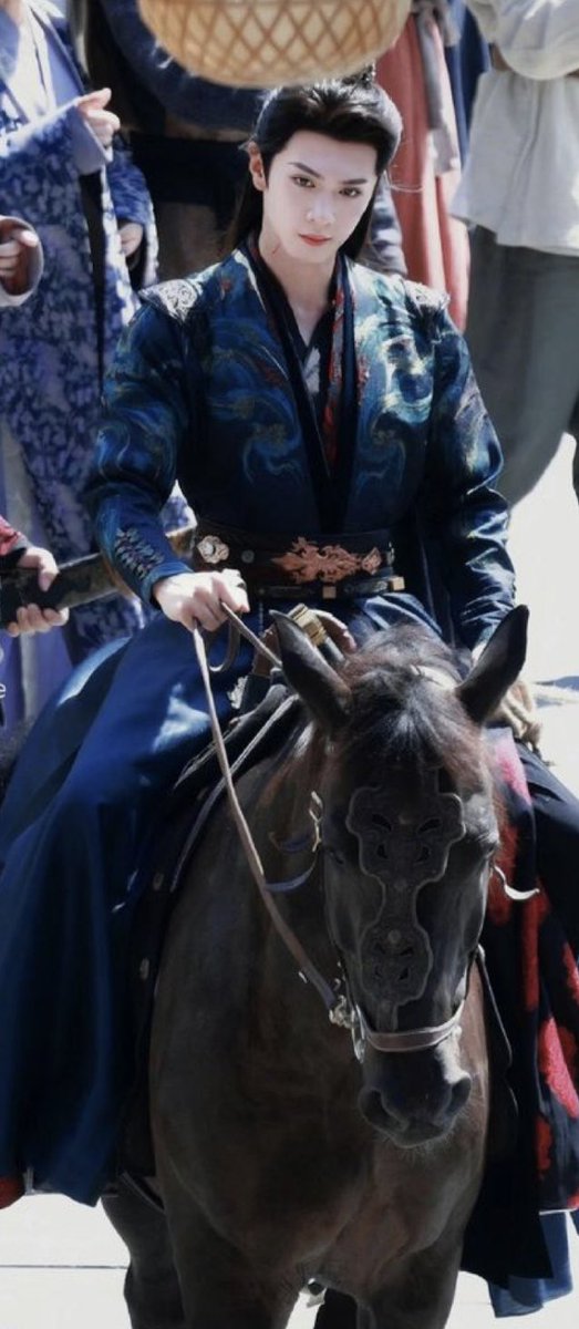 SandraYB275533's tweet photo. He’s 🔥 when he’s riding a horse!! ❤️‍🔥🫠
#ChenZheyuan #FatedHearts #ChasingDreams #RandomTour https://t.co/tDeLrTlAK7
