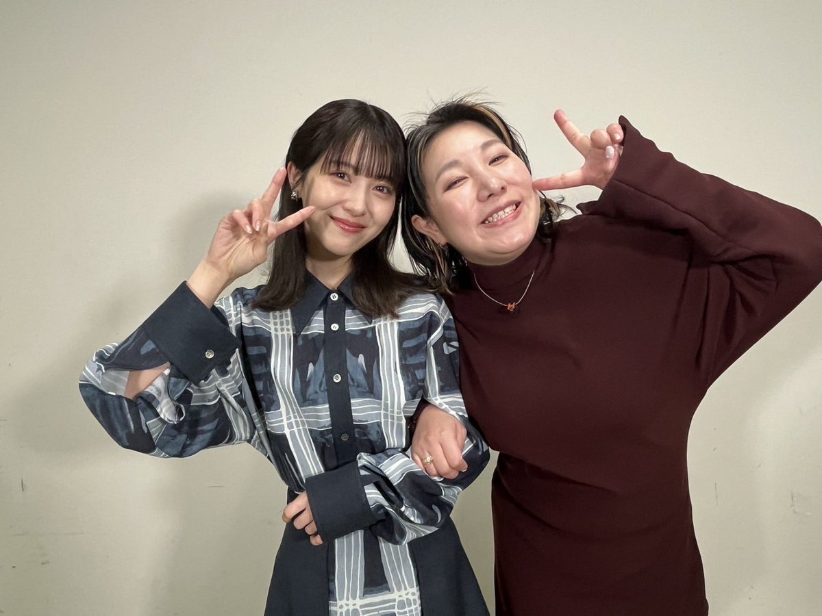 映画『君がトクベツ』本人役として、ほんのちょこっとですが実は出演させていただいております🐳
幸田もも子先生には映画『センセイ君主』以来
とてもお世話になっていて🐳特別出演のお誘いをいただいて、るんるんで現場に行っちゃいました🐳