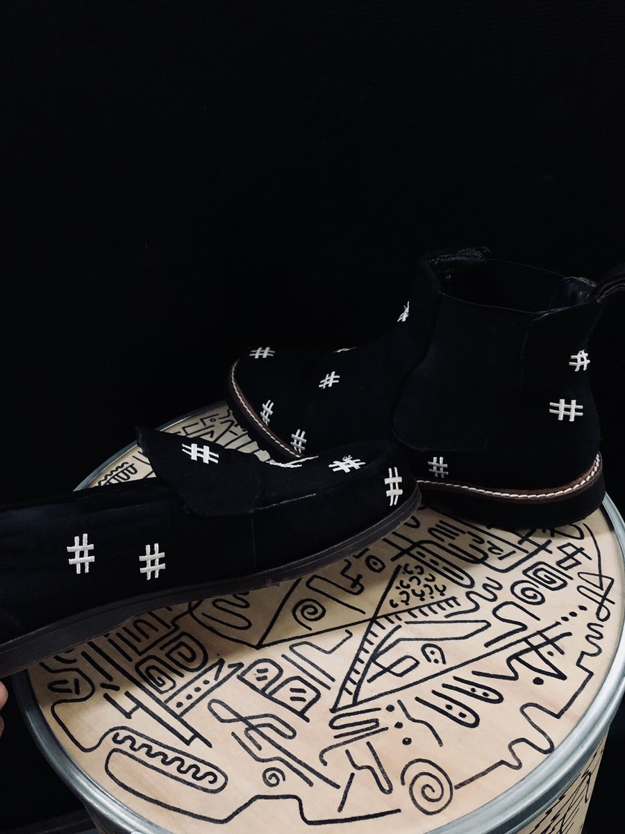 Boot vs loafer 
What is your Monday choice