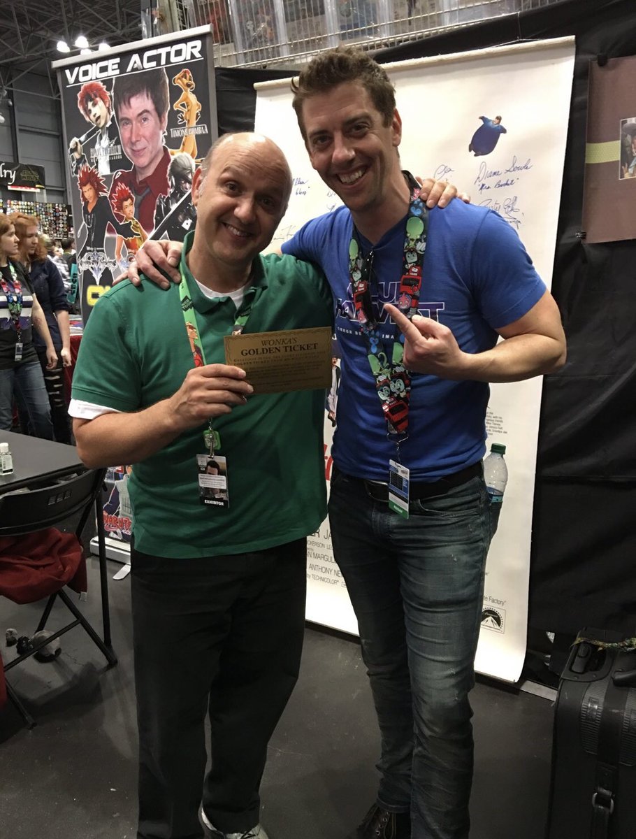 loveborle's tweet photo. @stolentrousers You are correct. He regularly attended NY comic con. Here is a photo from CATCF times. He also took parts in panels at BroadwayCon. https://t.co/dNQt5Dp1Pu