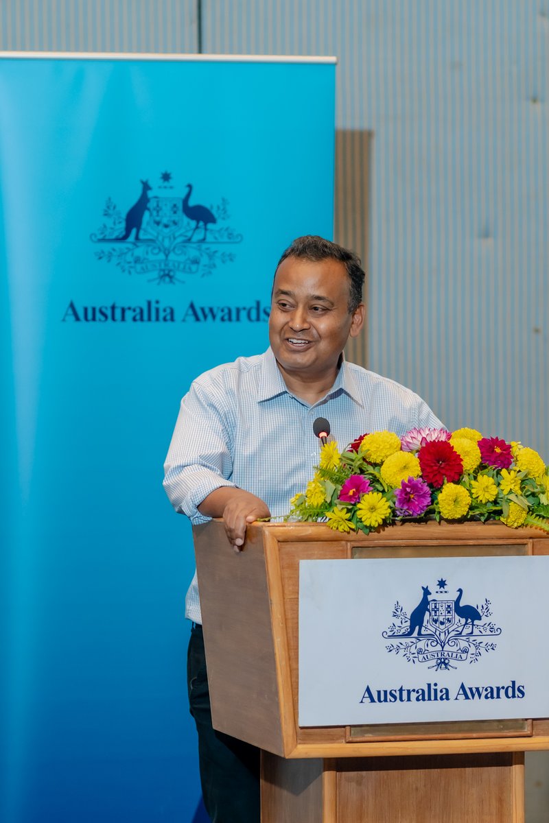 AusAmbNP's tweet image. Australia Awards alumni from 🇳🇵 attended an event to mark #WorldEnvironmentDay 2025, featuring insights from Mr Bhushan Tuladhar and Ms Shilshila Acharya on sustainability and reducing pollution.
Read more: australiaawardsnepal.org/alumni-learn-a…