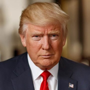 🇺🇸 Candace Owens dit que les juifs dirigent la Maison Blanche. Trump n'est une marionnette.
Qu'en pensez-vous ?