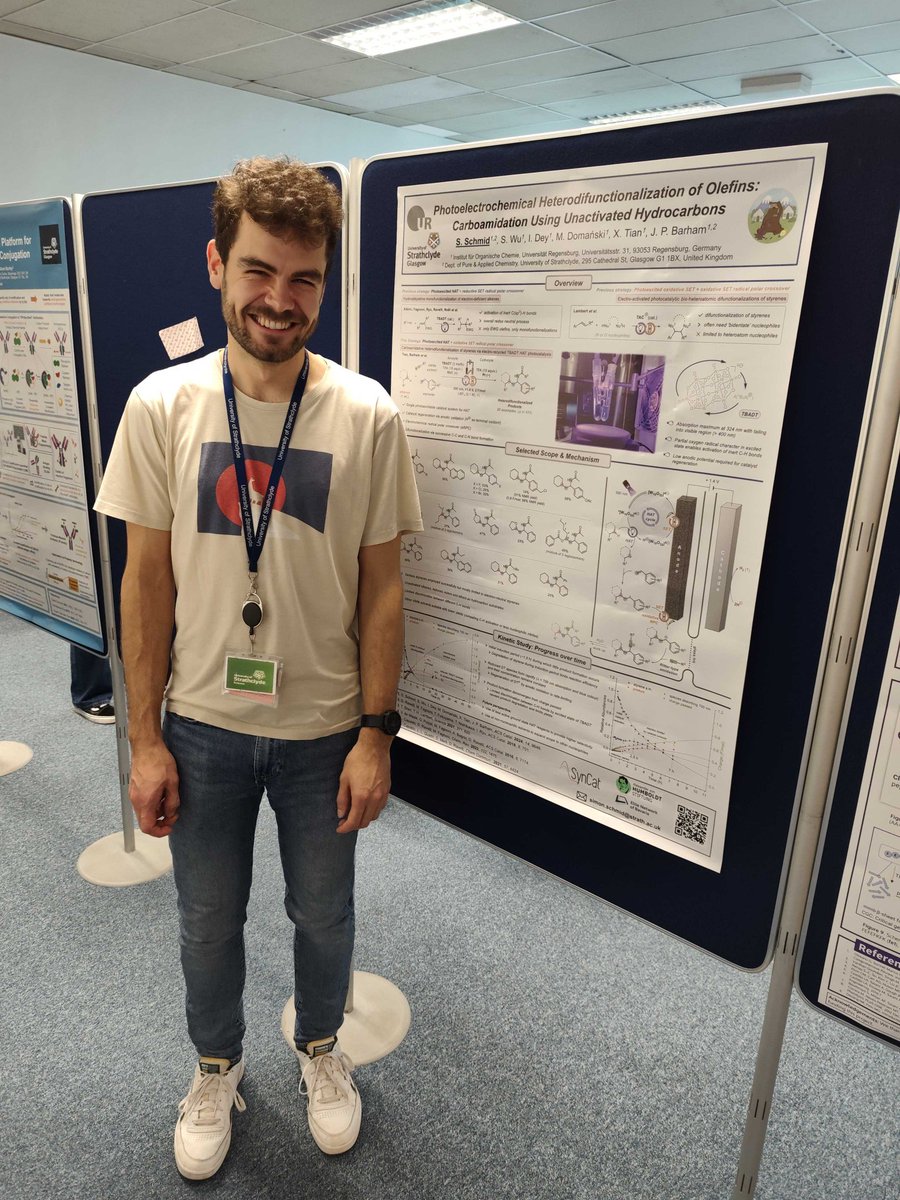 BarhamLab's tweet image. Student success #1!👨🎓✨ For his talk on spectroelectrochemical mechanistic studies of PEC reactions, our Wolfgang🇩🇪 won a best talk prize at the Glasgow/Strathclyde Postgrad Sympo on Synthetic Chemistry/ Chemical Biology!🎉👏Well done also to Simon for presenting a poster👍