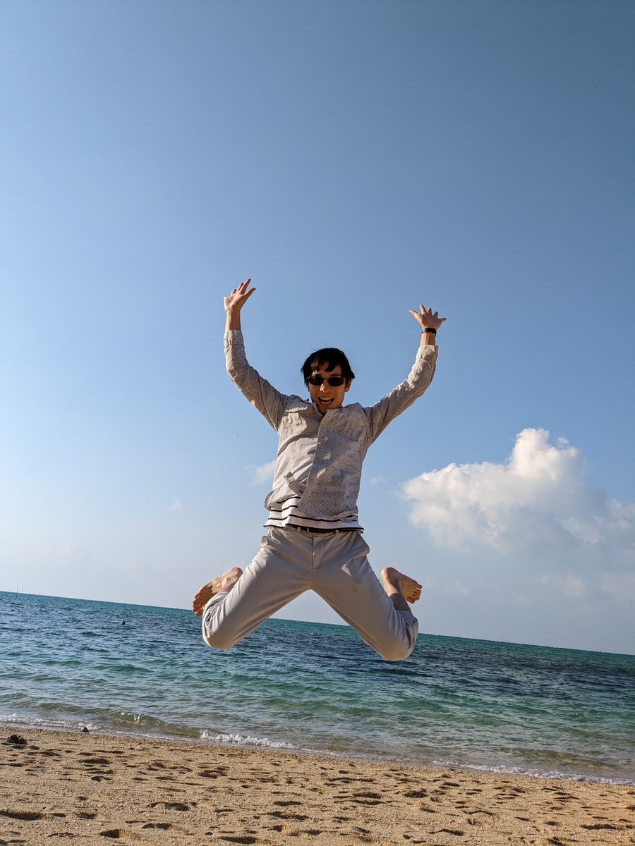 toshiyasuhirota's tweet photo. 皆さん、まずは本当にありがとうございました。

右も左もわからない中での挑戦となりましたが、1人では本当に何もできませんでした。
遠方からも支援に来てくださった方、温かいメッセージをくださった方、ともに挑戦した仲間たち、そして家族、感謝しかありません。

既に今日から仕事に復帰していますが、なんだか一気に現実に引き戻された感じもしており不思議な感覚になっています。

1月に立ち上がったばかりの政治団体であり、これまで政治とは無関係だったメンバーが大半だったこともあり、本当の意味で知ってもらうにはまだまだ時間が必要だと思います。

これは終わりではなく始まりにすぎません。私自身もこの挑戦によって得たものもありますし、今後も色々な活動をしていきますので、引き続きよろしくお願いいたします。