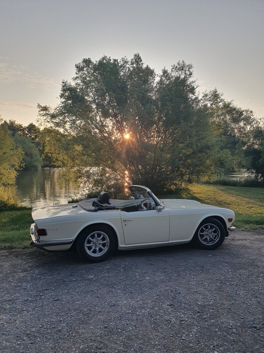 Morning all

Lovely dawn drive across #Dorset 

#fishing <a href="/TriumphSSixClub/">TSSC</a> <a href="/gbn/">مُجرد قلم .</a>