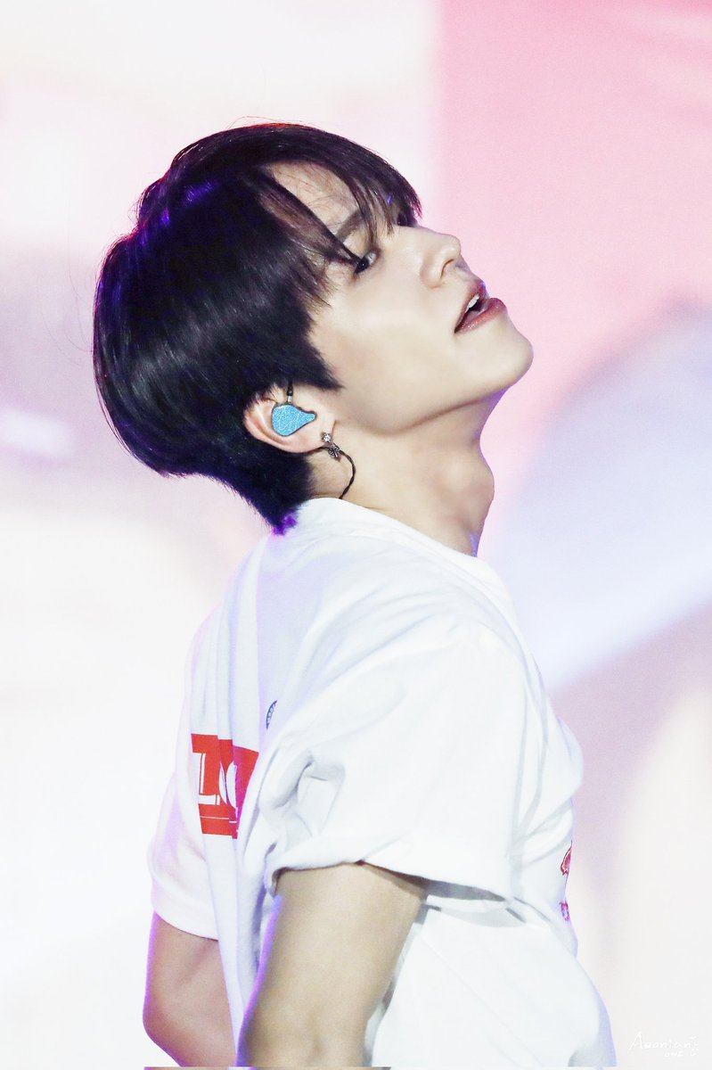 Aeonian_YUTO's tweet photo. 250622 ONF SUMMER SPLASH PARTY IN TAIPEI 

💙
#온앤오프 #ONF #유 #U #미즈구치유토 https://t.co/G9rhnO8C4W